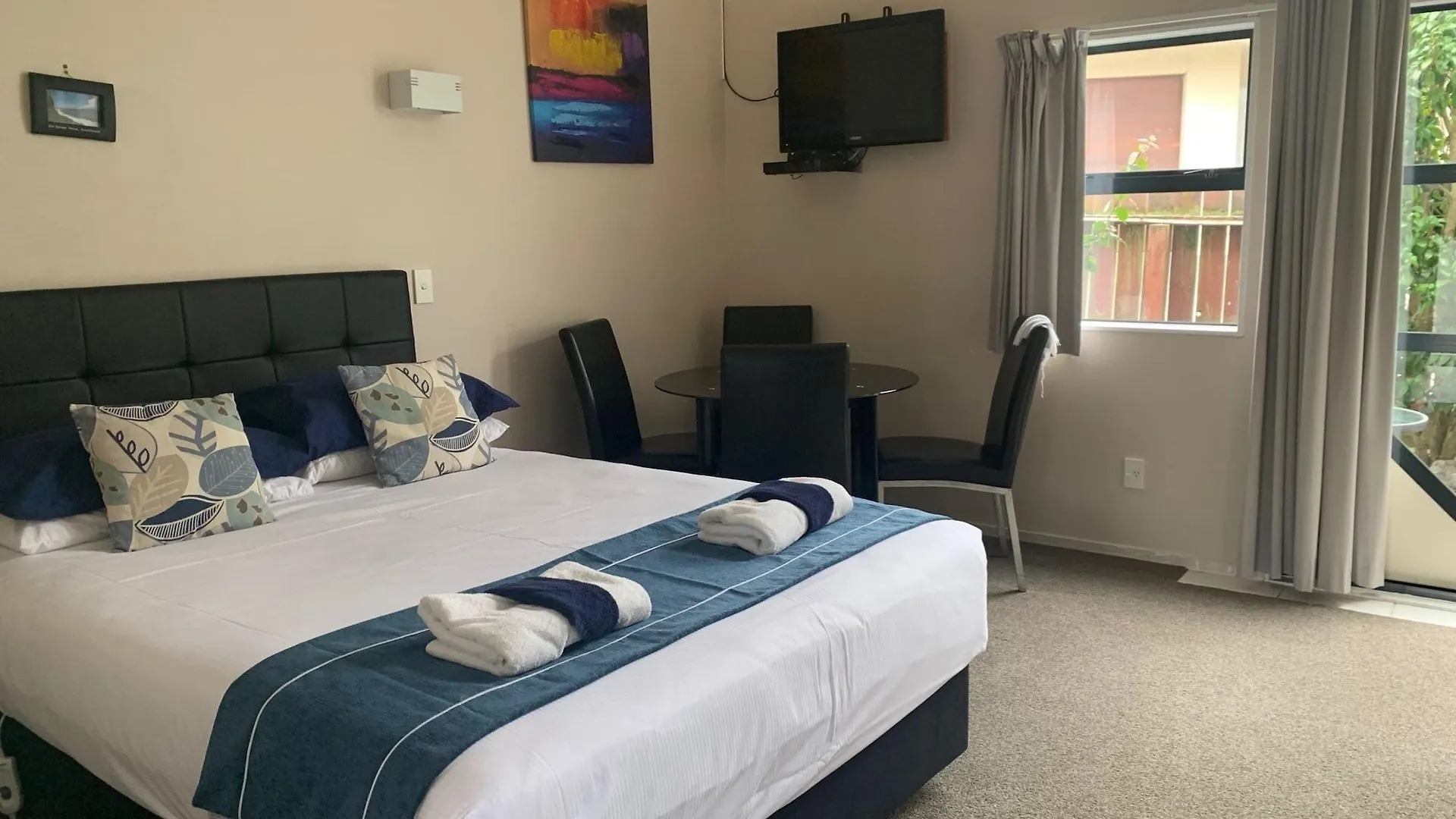 Wrights By The Sea Motel Paraparaumu 4*,