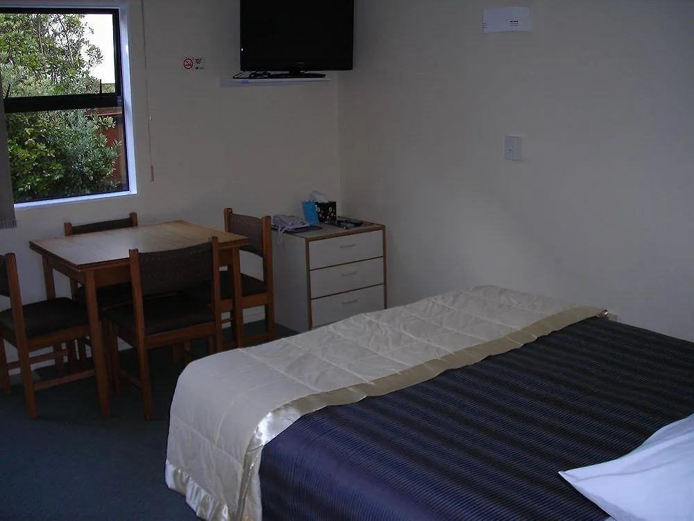 Wrights By The Sea Motel Paraparaumu
