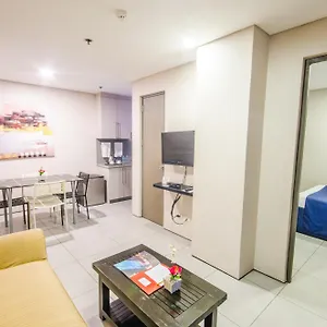 ** Hotel Jade And Philippines